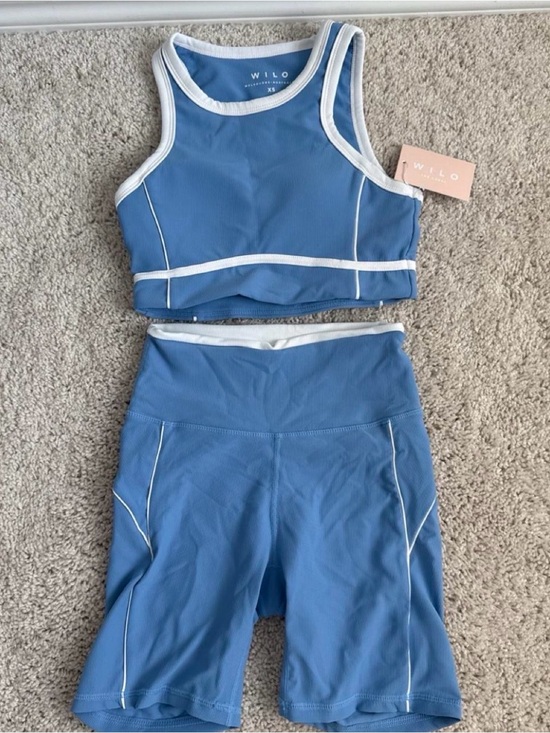 Wilo The Label Pants - Wilo Blue Athletic Crop Top & Bike Shorts Set